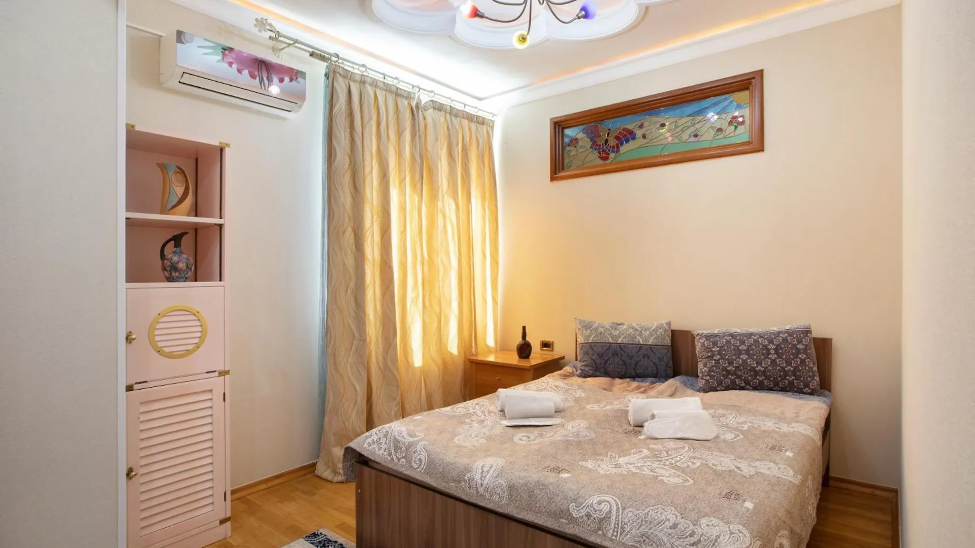 באקו Leyla Apartments 1 מלון דירות